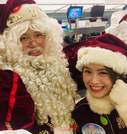 Santa Mario and Santa girl kiwi at the airport, hk international, ready to embark on a trip to Finland