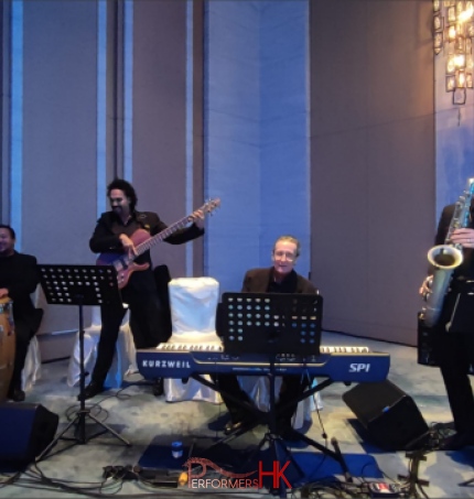 jazz quartet with conga in hong kong, musicians in black out fit ready to perform